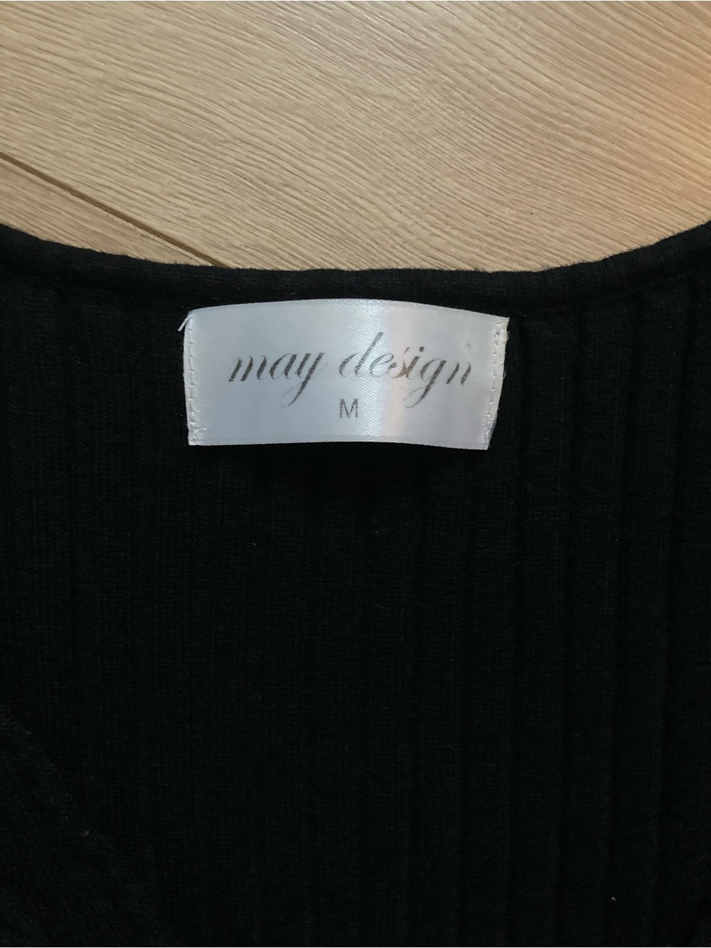 Black Ribbed V-Neck - Picture 2 of 2